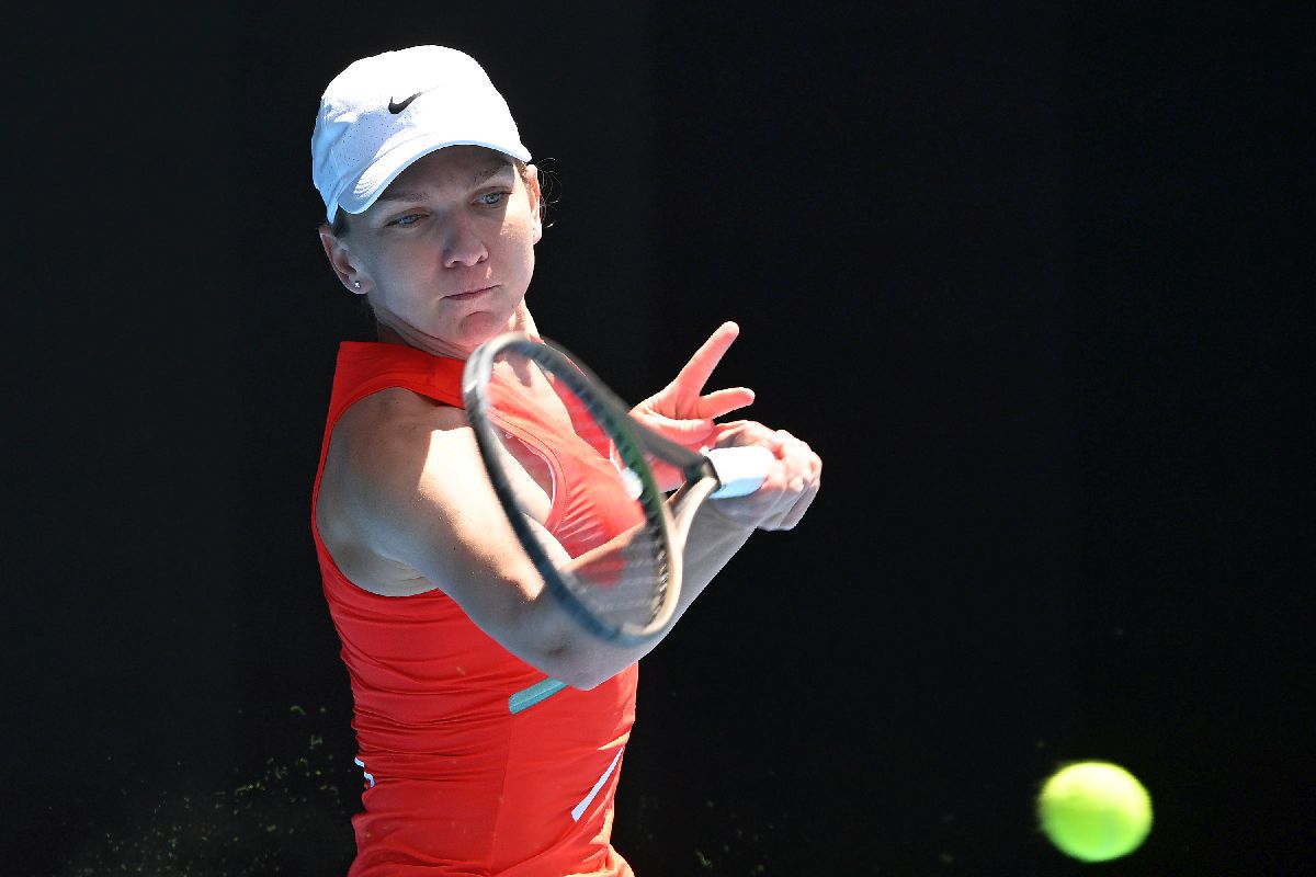Simona Halep, victorie în două seturi cu Magdalena Frech, în primul tur la Australian Open