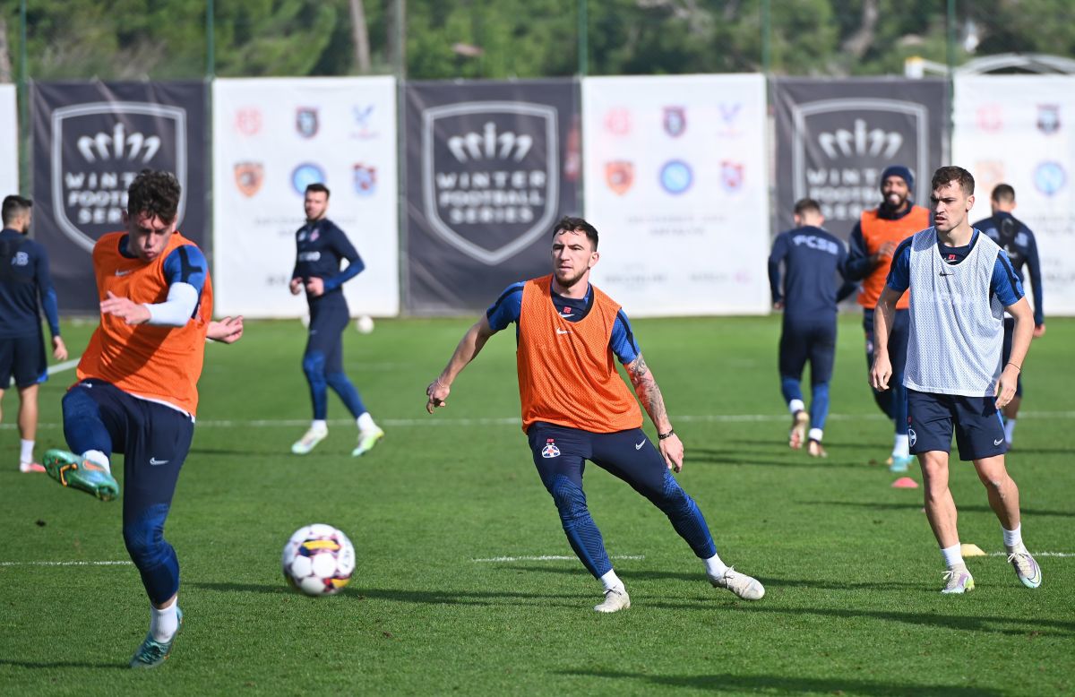 FCSB a schimbat strategia în Antalya. Antrenament pe Antalya pe 18 ianuarie / FOTO: Cristi Preda (GSP.ro)
