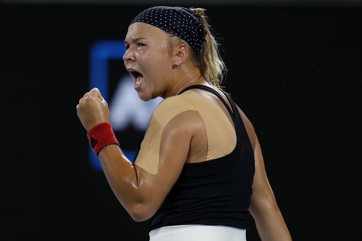 Maria Sakkari, nervi la Australian Open! S-a enervat pe adversara din Rusia: „Dacă mai face asta o dată, vorbesc cu supervizorul”