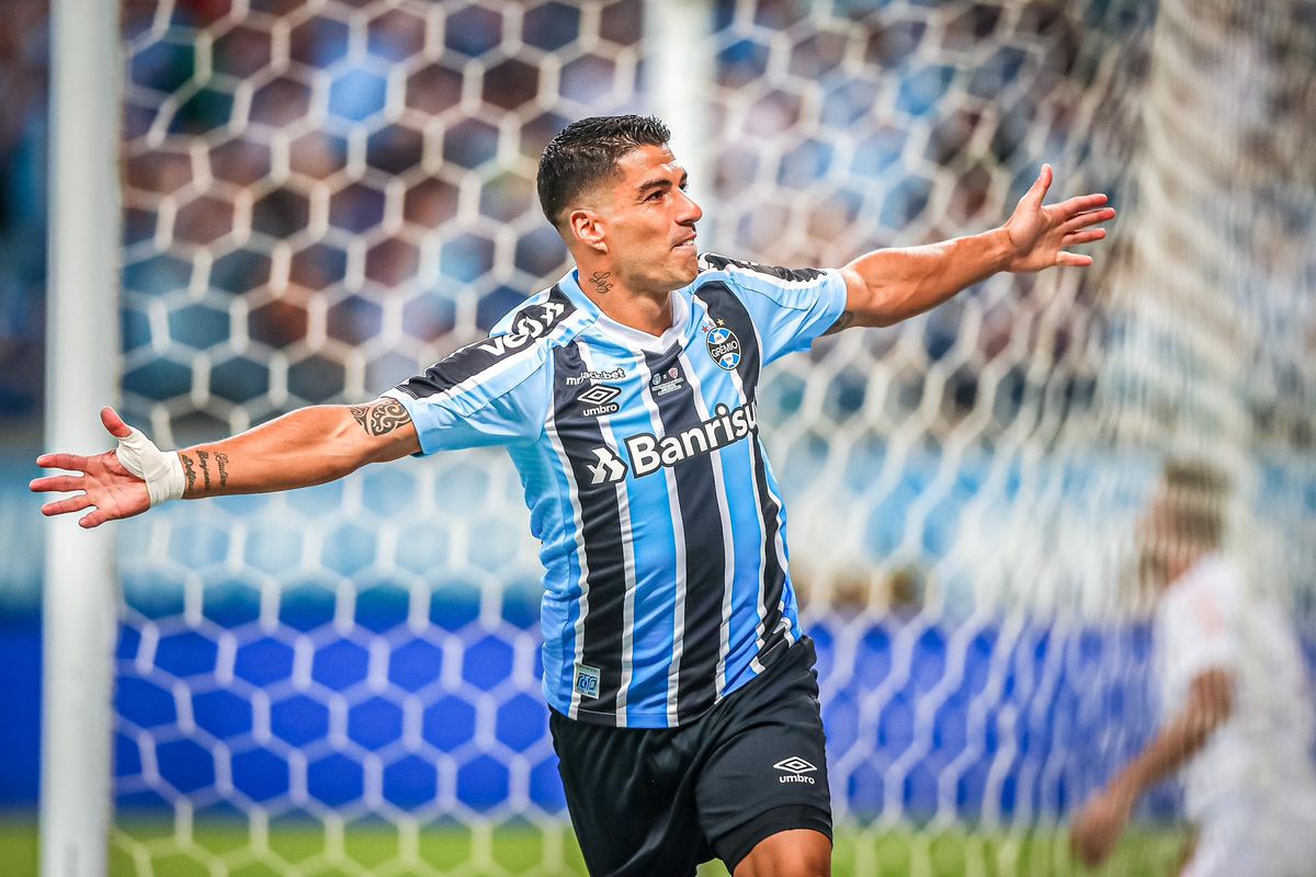 Luis Suarez, hattrick într-o repriză la Gremio