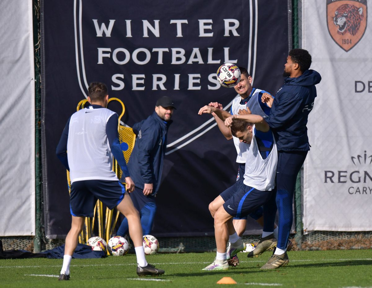 PREMIERĂ: FCSB a schimbat strategia » Neubert a lăsat biciul, a luat bagheta: „Jucăm totul în următoarele 3 etape”