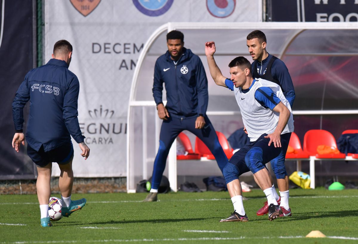 FCSB a schimbat strategia în Antalya. Antrenament pe Antalya pe 18 ianuarie / FOTO: Cristi Preda (GSP.ro)
