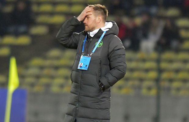 Urmează suspendarea lui Pintilii? Directorul Școlii de Antrenori vrea ca antrenorul FCSB să fie pedepsit