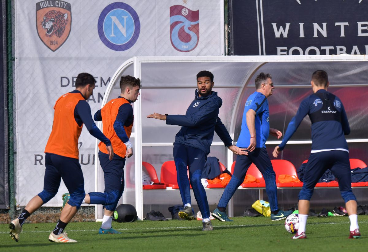 FCSB a schimbat strategia în Antalya. Antrenament pe Antalya pe 18 ianuarie / FOTO: Cristi Preda (GSP.ro)