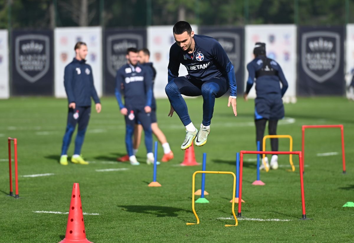 FCSB a schimbat strategia în Antalya. Antrenament pe Antalya pe 18 ianuarie / FOTO: Cristi Preda (GSP.ro)