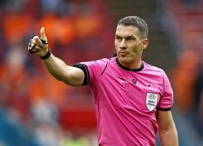 Inovație la Campionatul Mondial al Cluburilor: Istvan Kovacs va explica la microfon deciziile luate din cabina VAR!