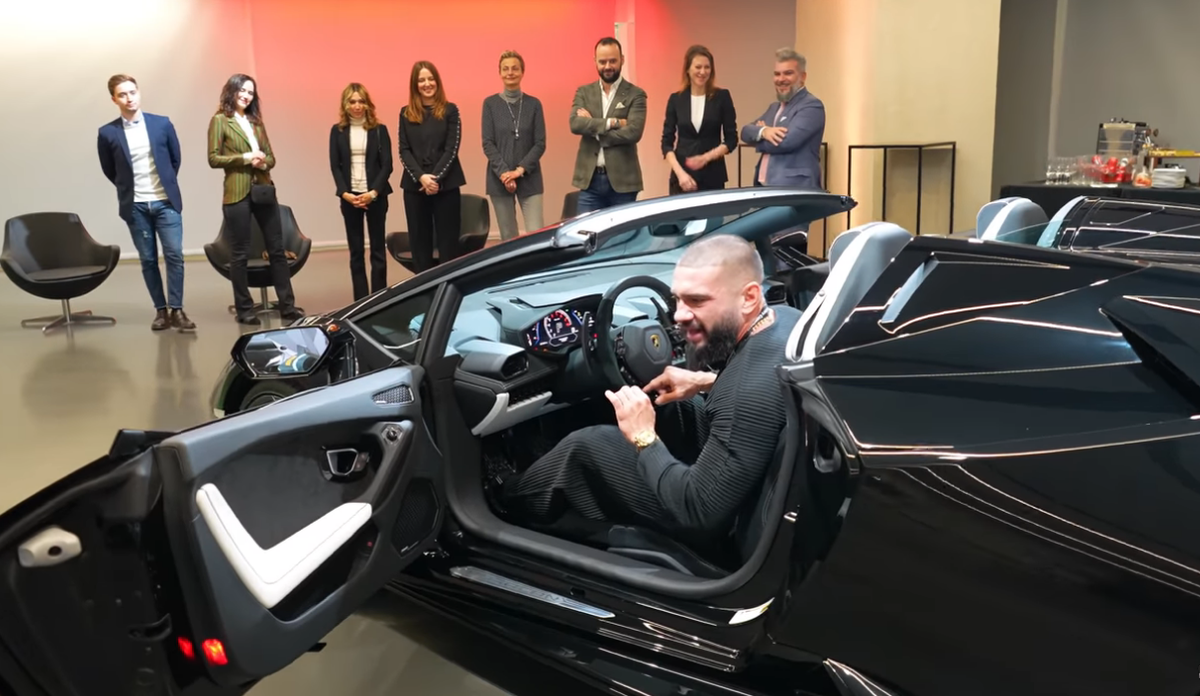 Dorian Popa a investit 300.000 de euro într-un spectaculos Lamborghini Huracan