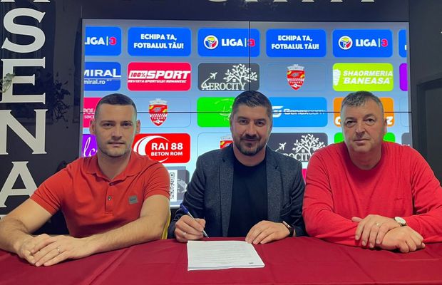 Și-a găsit echipă, după ce a făcut scandal în GSP! Cine l-a angajat pe antrenorul care s-a plâns că nu are job din cauza „traficului de diplome”