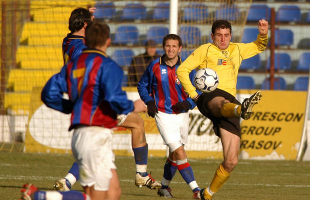 Un antrenor din Liga 1 vorbește despre cantonamentele din vremea când era jucător: „Eram ca-n Legiunea Străină”