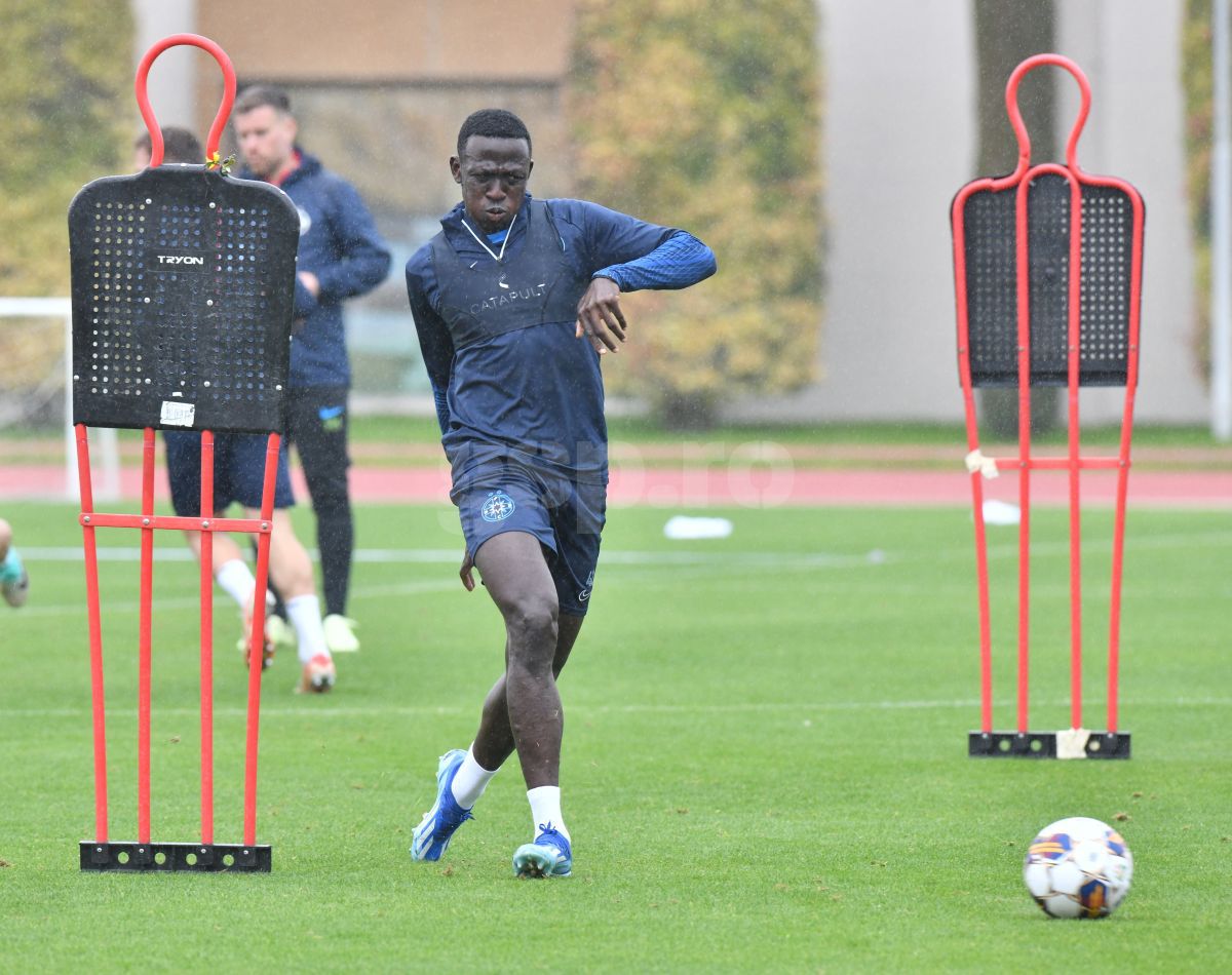 De ce a lipsit Florinel Coman de la antrenamentul FCSB-ului + Ngezana și-a surprins plăcut coechipierii