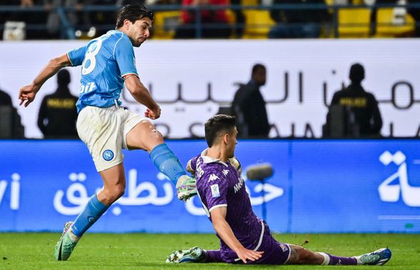 Napoli - Fiorentina, victorie clară și calificare în finala Supercupei Italiei pentru echipa lui Mazzarri