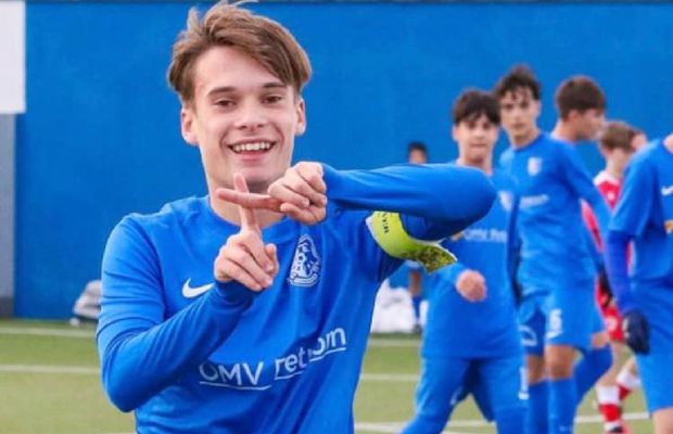 Alt fiu de fotbalist celebru la „Academia Hagi” » Tatăl său e triplu campion cu Dinamo