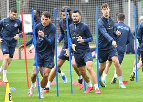 De ce a lipsit Florinel Coman de la antrenamentul FCSB-ului + Ngezana și-a surprins plăcut coechipierii