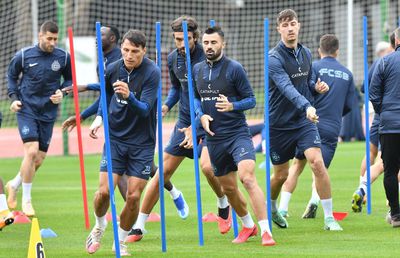 De ce a lipsit Florinel Coman de la antrenamentul FCSB-ului + Ngezana și-a surprins plăcut coechipierii