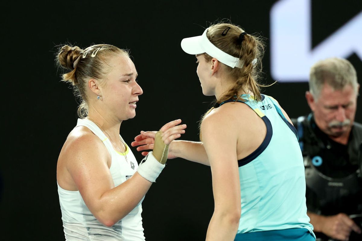 Înfruntare EPICĂ la Australian Open » Elena Rybakina a ratat 6 mingi de meci, în cel mai lung tiebreak din istoria Grand Slamurilor!