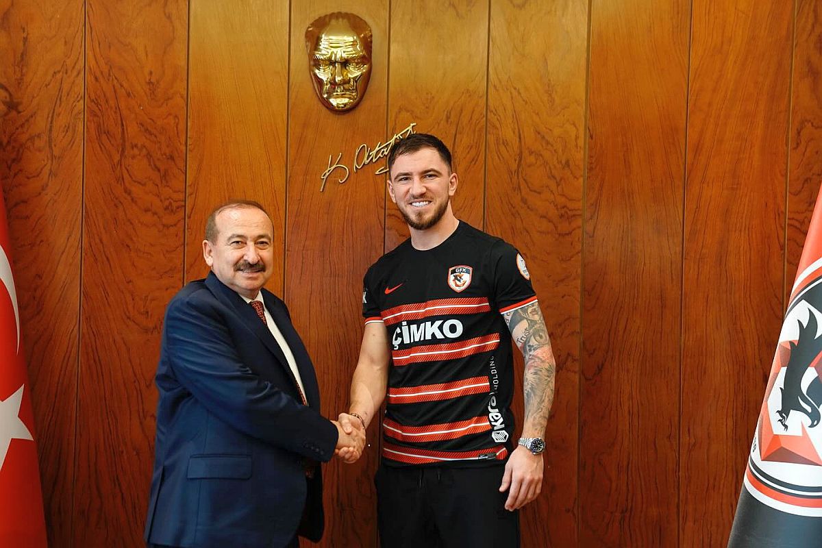 Deian Sorescu, prezentat de Gaziantep! A semnat la stânga bașkanului