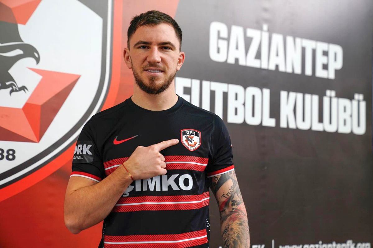 Deian Sorescu, prezentat de Gaziantep! A semnat la stânga bașkanului