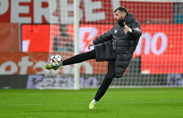 7 momente inedite surprinse de GSP la FCSB - Hermannstadt » De ce nu s-a antrenat în poartă Lukas Zima și cine l-a consolat pe Daniel Bîrligea