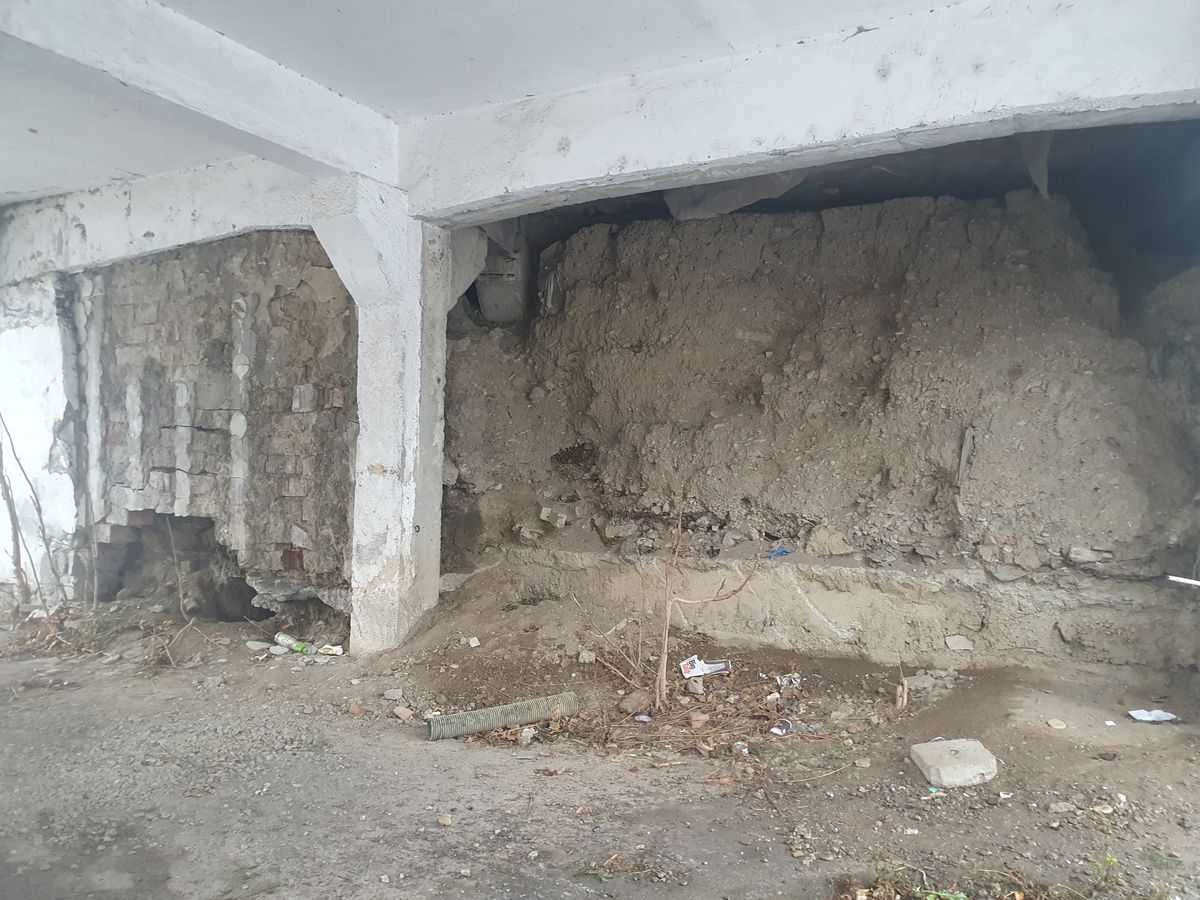 Ruină stadion Bacău - decembrie 2024