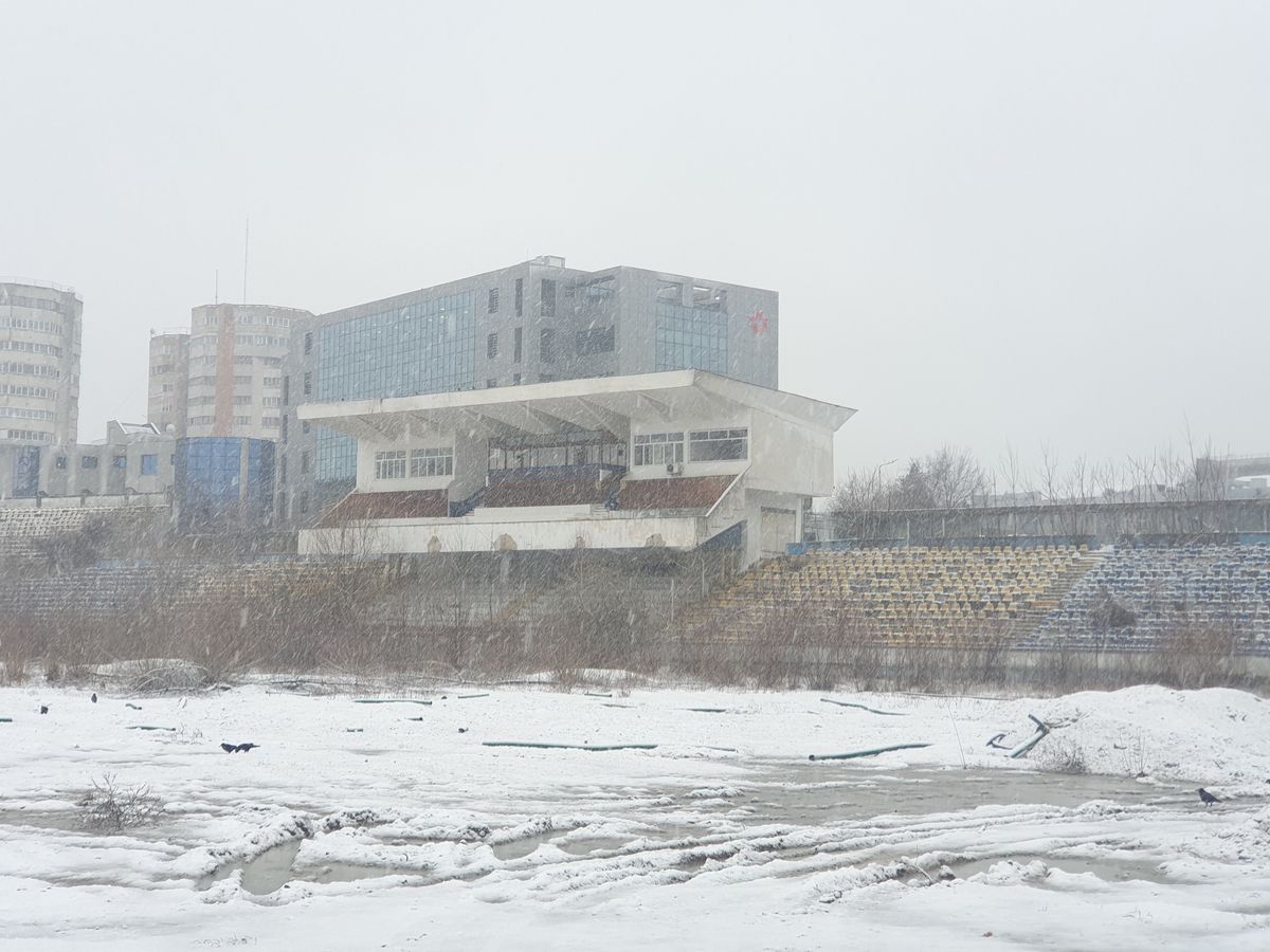 Ruină stadion Bacău - decembrie 2024