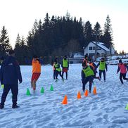 Juniorii U15 și U16 ai Stelei se află în cantonament la Forban / Sursă foto: Facebook@ Steaua București