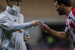Real Madrid a folosit poțiunea miraculoasă care alungă instant crampele musculare » O folosesc cicliștii și jucătorii de padel