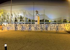 „Șah-mat! Mutarea e finală” » Ultrașii lui FCU Craiova, mesaj la miezul nopții pentru Mititelu și Olguța Vasilescu