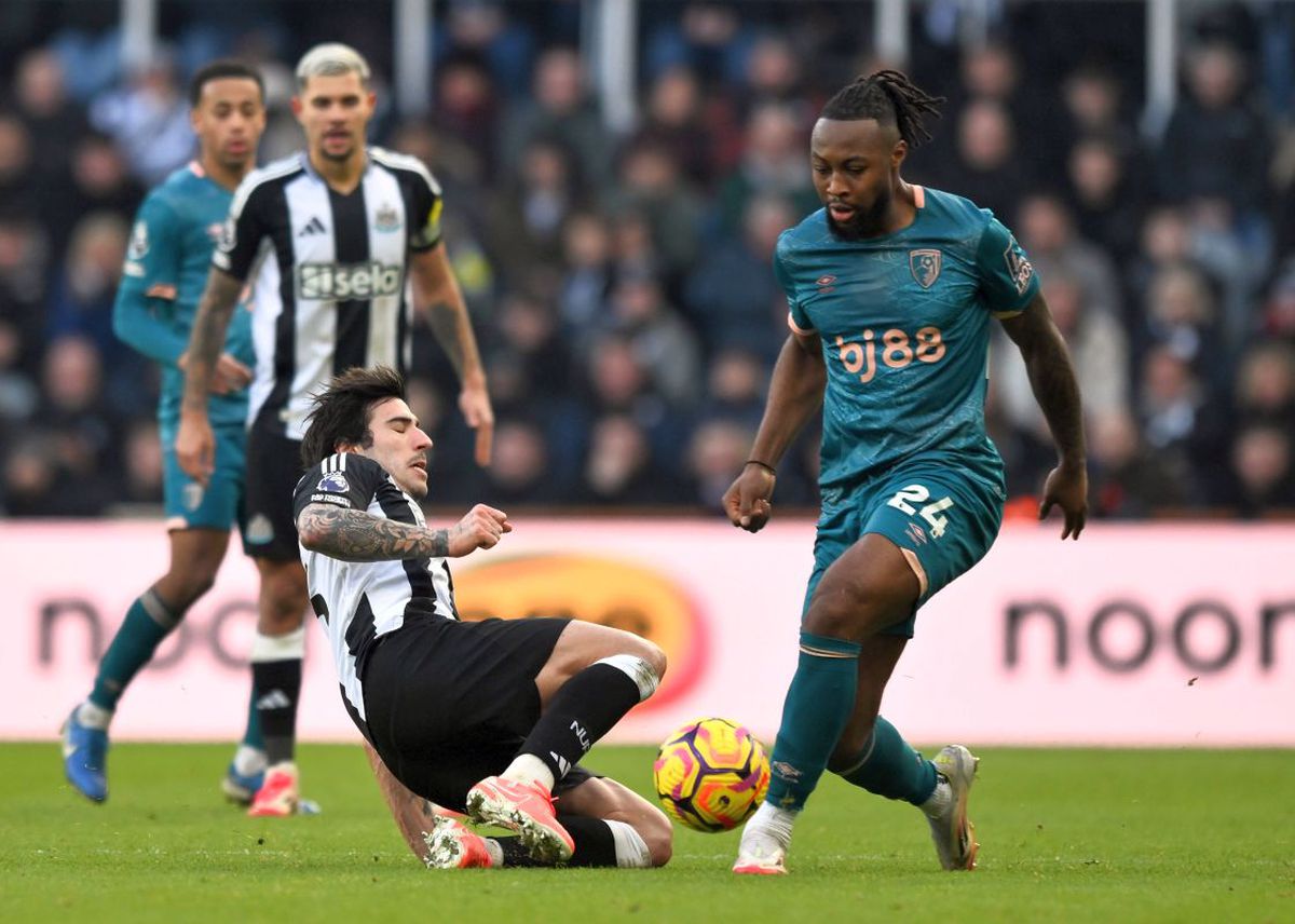 După tripla lui Kluivert, Bournemouth a întrerupt seria de victorii a lui Newcastle