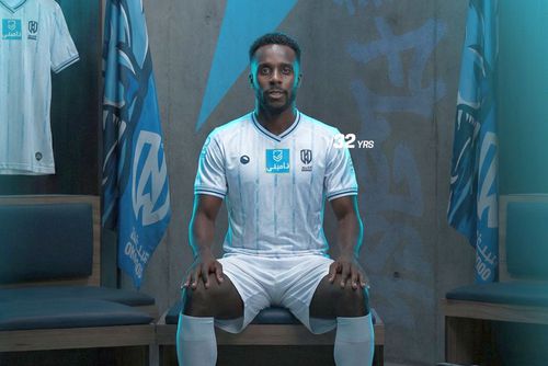 Atacantul Tokmac Nguen, prezentat la echipa lui Marius Șumudică // FOTO: X