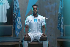 Primul jucător transferat de Marius Șumudică în Arabia Saudită are 7 titluri în palmares