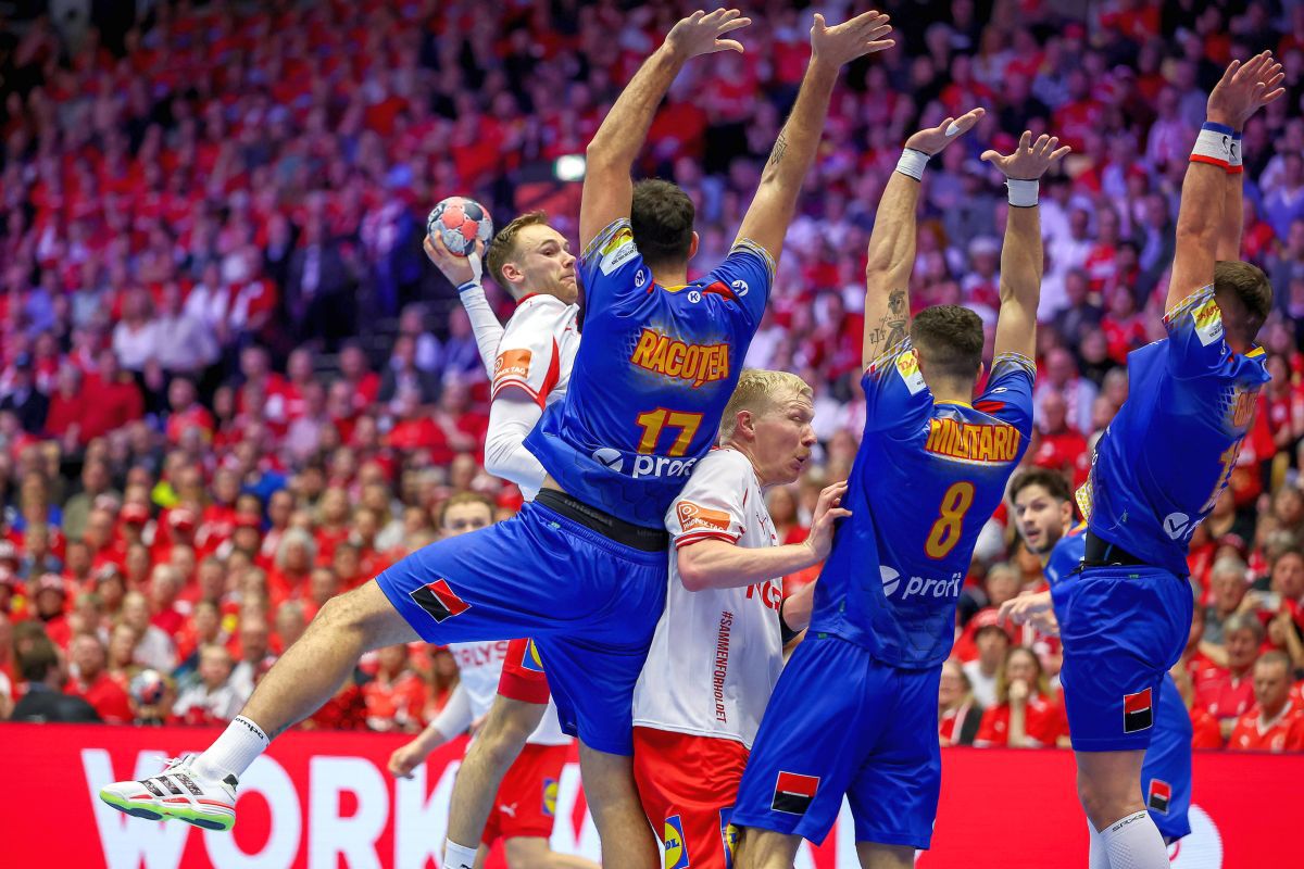 Învins la 15 goluri de campioana mondială Danemarca, Dan Racoțea spune că a trăit un vis în fața celor 14.535 spectatori