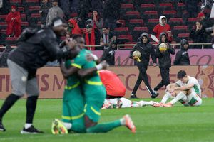 Senegal câștigă finala pe care o ABANDONASE în minutul 90+7 » Ultim act incredibil la Cupa Africii