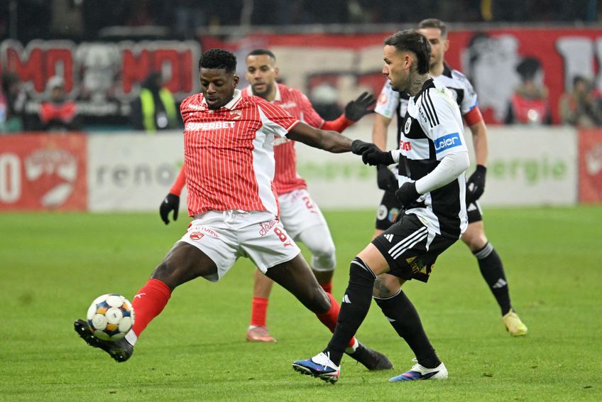 Alessandro Murgia (dreapta) // FOTO: Sport Pictures