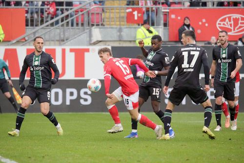 Virgil Ghiță (stânga) // FOTO: Imago Images