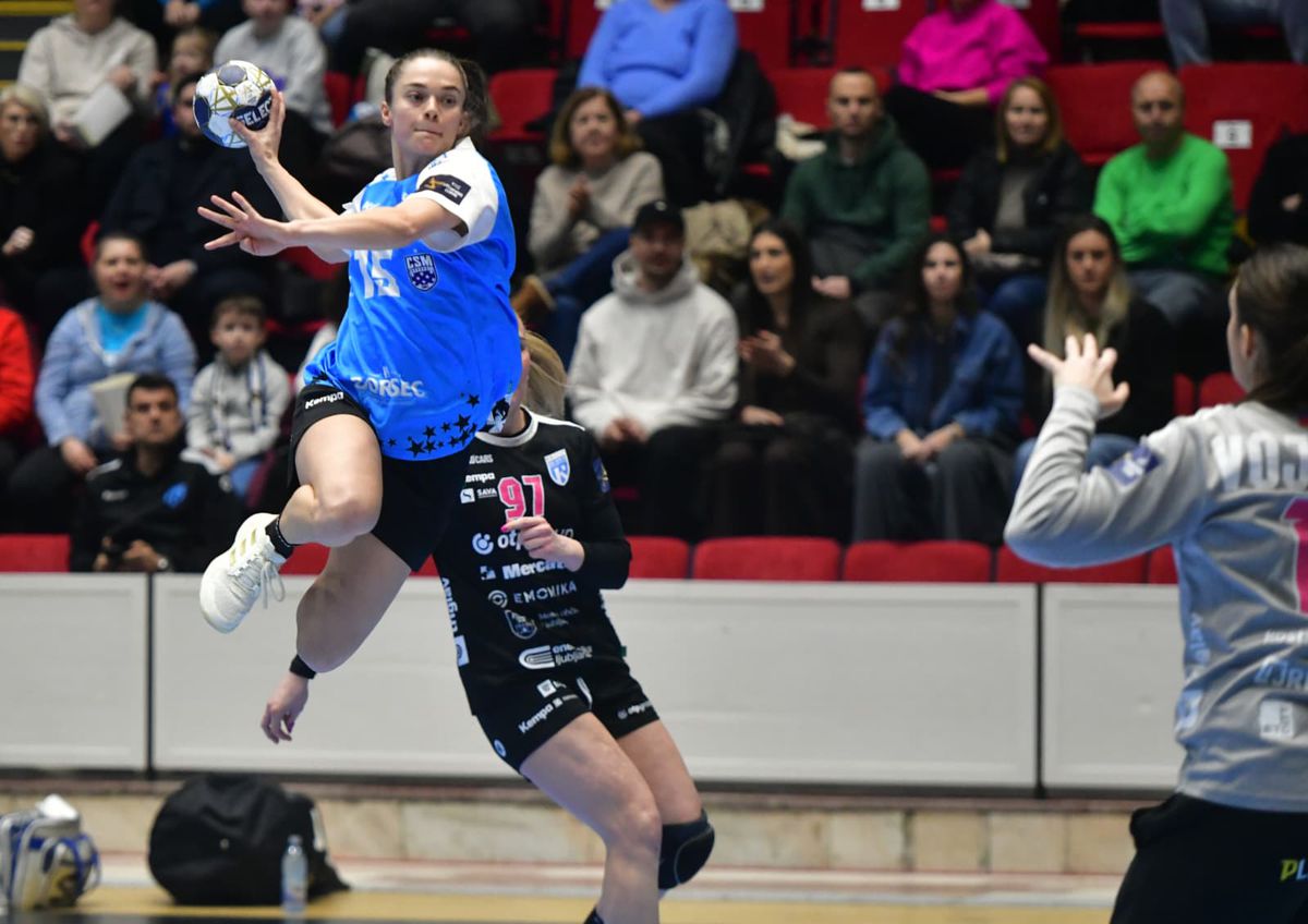 CSM București - Krim Ljubljana, în etapa a 10-a din Liga Campionilor. Foto: Cristi Preda (GSP)