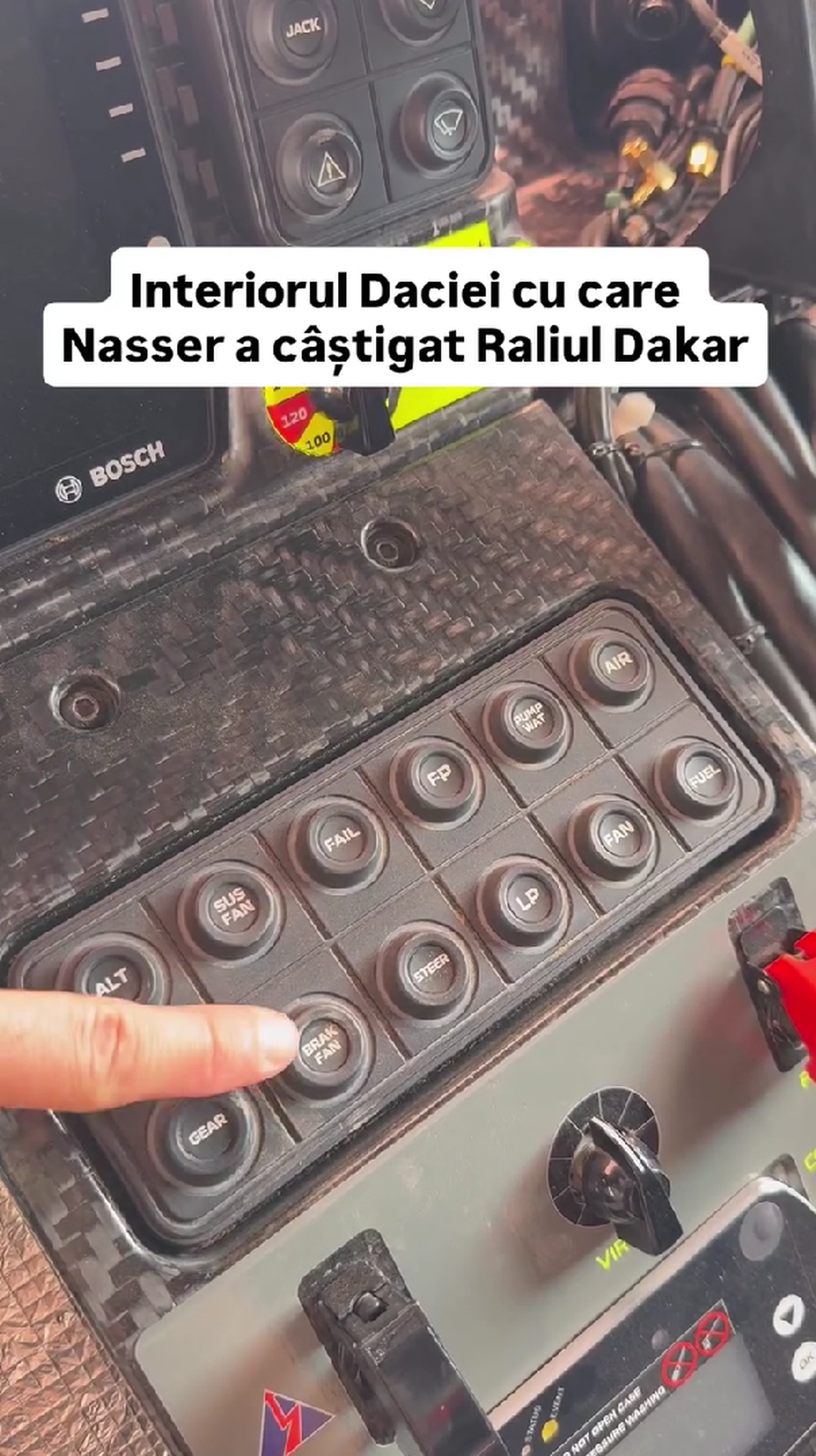 „Întreaga echipă Dacia a făcut o treabă extraordinară” » Reacția lui Nasser Al-Attiyah după ce a scris istorie la Raliul Dakar