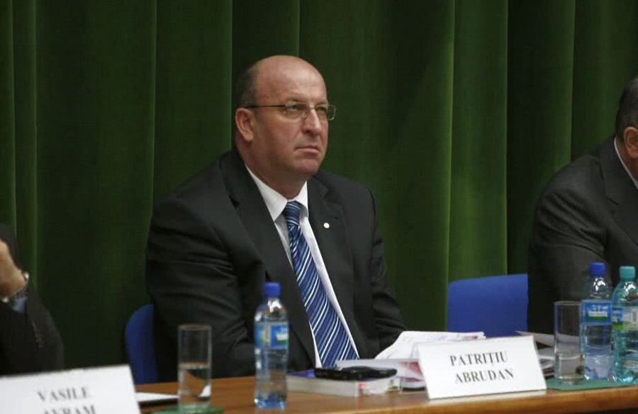 Atac total la adresa lui Vassaras: „Mi-a schimbat delegările la opt meciuri dintr-o etapă. Nu sunt o marionetă!” + Dezvăluiri despre Deaconu: „A promovat numai peste gard”