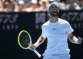 Numărul 37 ATP nu se dezminte: cum a servit la minge de meci în turul 1 la Australian Open!