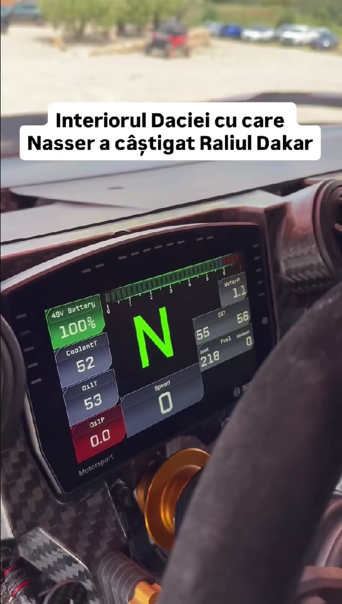 Cum arată interiorul Daciei care a scris istorie la Dakar » Butoane, cabluri, fibră de carbon și soluții „old-school”