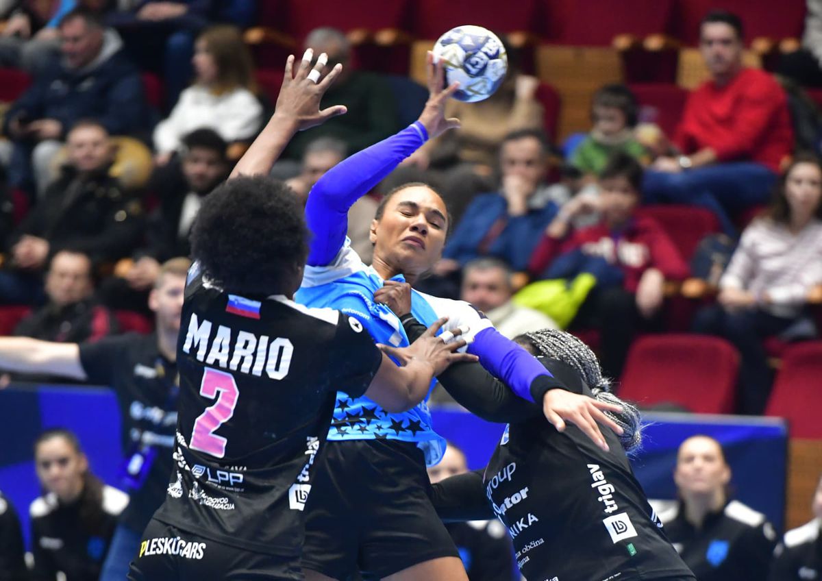 CSM București - Krim Ljubljana, în etapa a 10-a din Liga Campionilor. Foto: Cristi Preda (GSP)