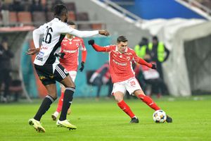 Dinamo - U Cluj » Ocazie imensă pentru oaspeți, minutul 12!