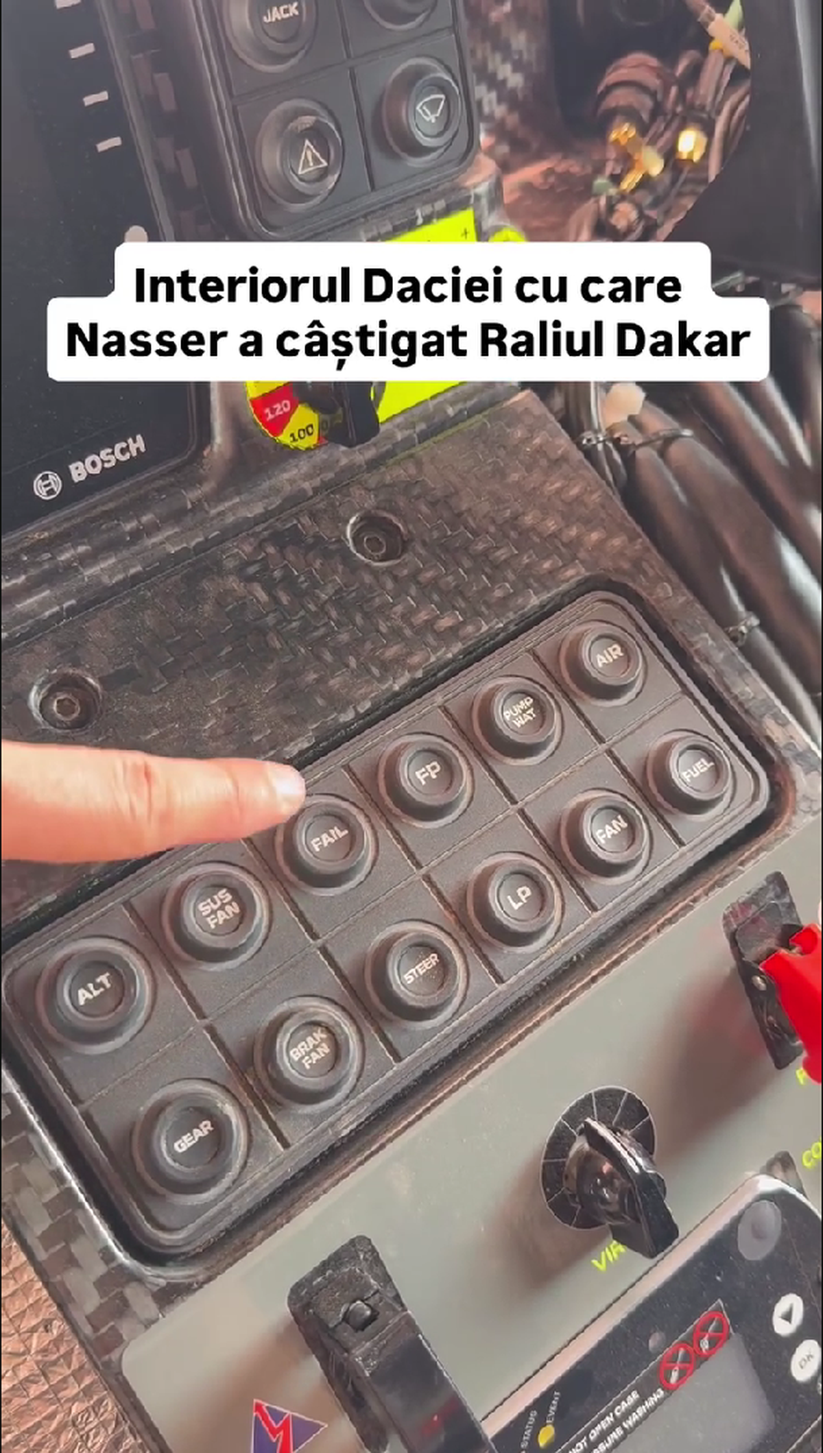 „Întreaga echipă Dacia a făcut o treabă extraordinară” » Reacția lui Nasser Al-Attiyah după ce a scris istorie la Raliul Dakar