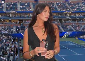 Cine este bruneta misterioasă care a atras atenția în timpul antrenamentului lui Novak Djokovic