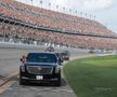 FOTO + VIDEO Donald Trump a dat o tură cu „The Beast” la NASCAR