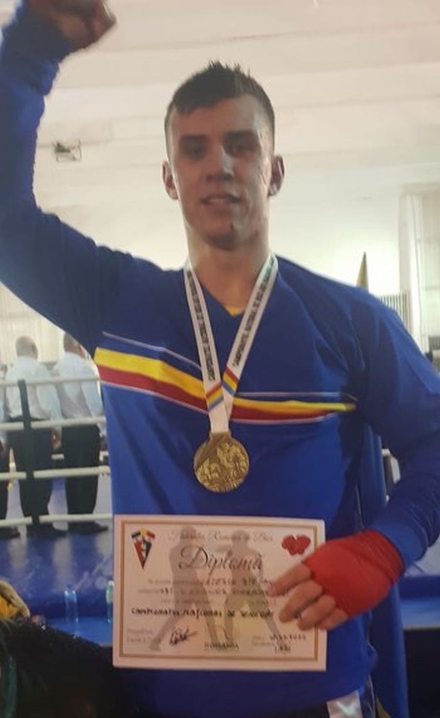 Tyson al României! Ștefan Lătescu a devenit campion al greilor la box la numai 18 ani și se pregătește de debut sub comanda lui Moroșanu