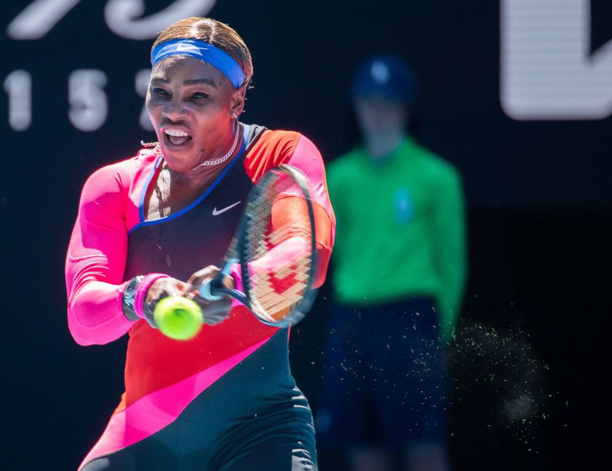 Hohote de râs la Australian Open! Ce mesaj a scris Naomi Osaka pe camera de filmat, după victoria cu Serena Williams