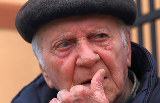 VIDEO, FOTO „Tavi, tataia Ionel te iubește!” » Reportaj GSP în satul natal al lui Octavian Popescu, perla FCSB crescută din grâu și porumb: „Pff, nu mai pot, îmi vine să plâng”