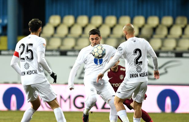 3 dintr-o lovitură! Dinamo a anunțat noile transferuri » Pot juca diseară