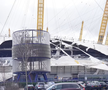 Acoperiș arena O2, distrus de furtună