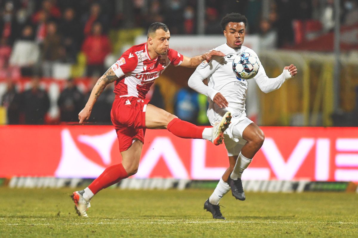 „Poker” în Ștefan cel Mare » Dinamo s-a distrat cu Gaz Metan, o echipă prăbușită! Premieră din 2018